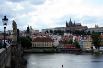 Prin Praga